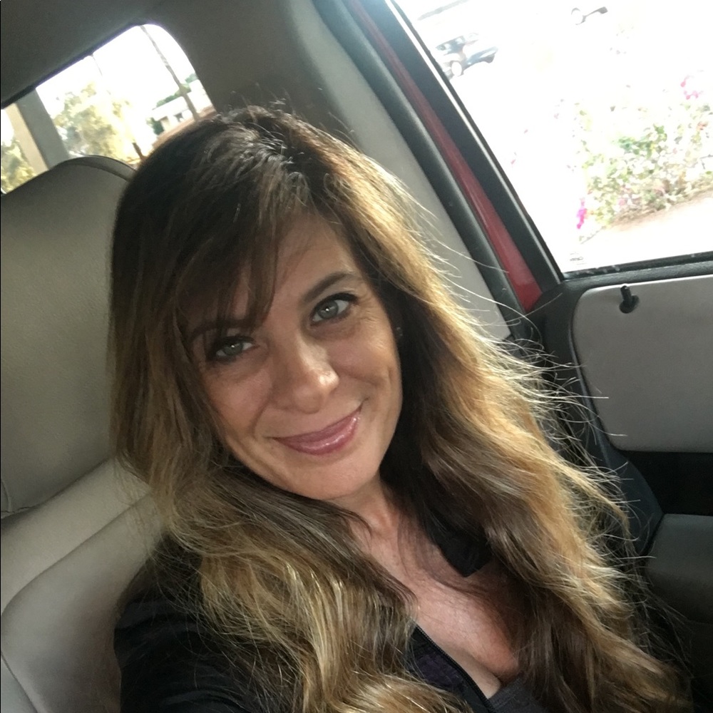 Meet your Posher, Dannette